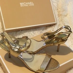 Michael Michael Kors Shoes/Kaylee Mid